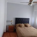 Departamento centrico luminoso listo para disfrutar la mejor estadia
