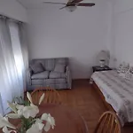 Departamento centrico luminoso listo para disfrutar la mejor estadia