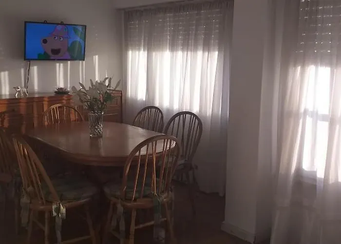 Departamento centrico luminoso listo para disfrutar la mejor estadia